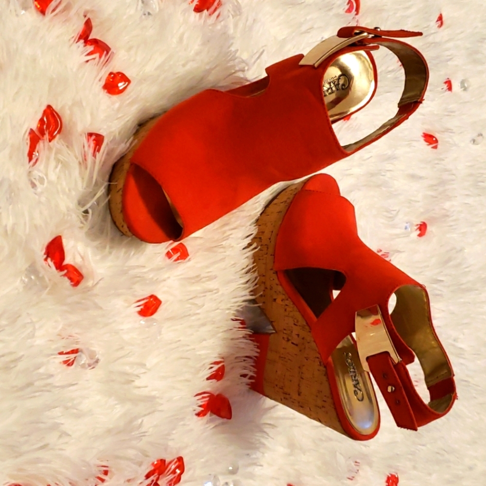 Carlos Santana, Apple Red Wedges, Size 6.5